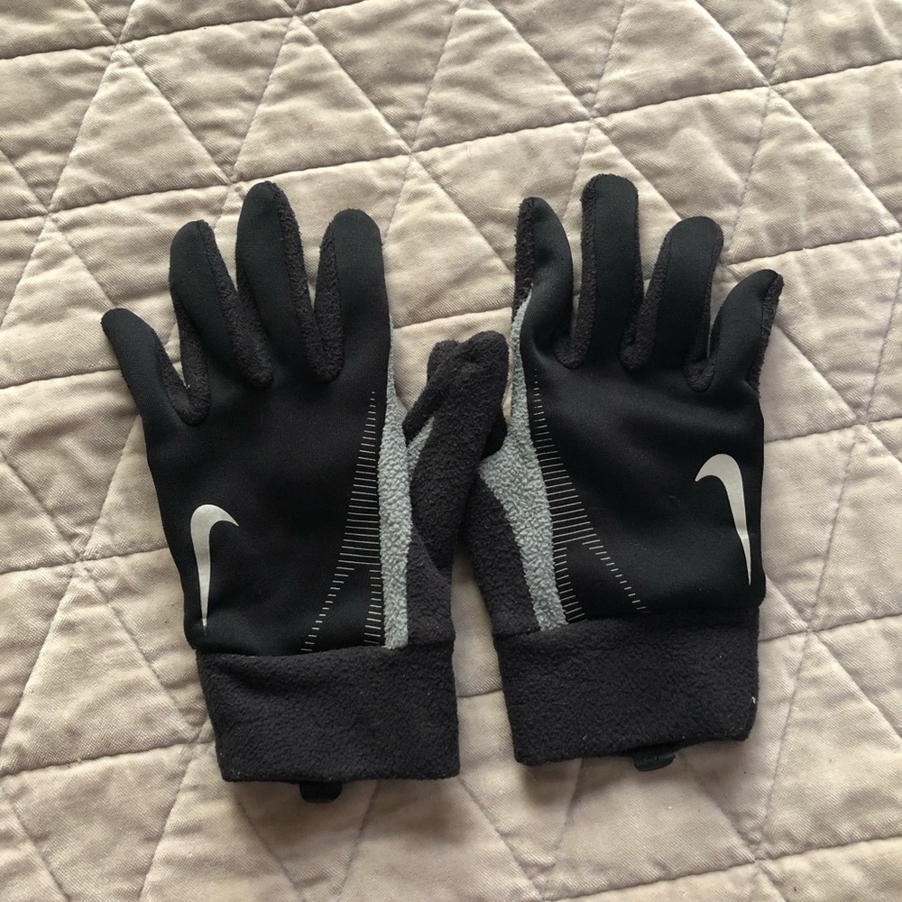 Nike Gloves